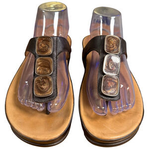 Fitflop Pietra Sandals Women 41/US9 Brown Jeweled Leather Thong Slides Comfort